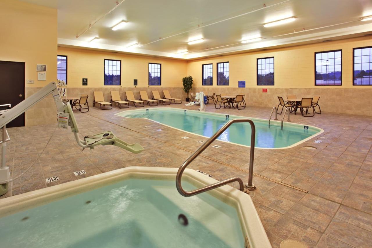 La Quinta Inn & Suites - New River Gorge National Park Summersville Esterno foto