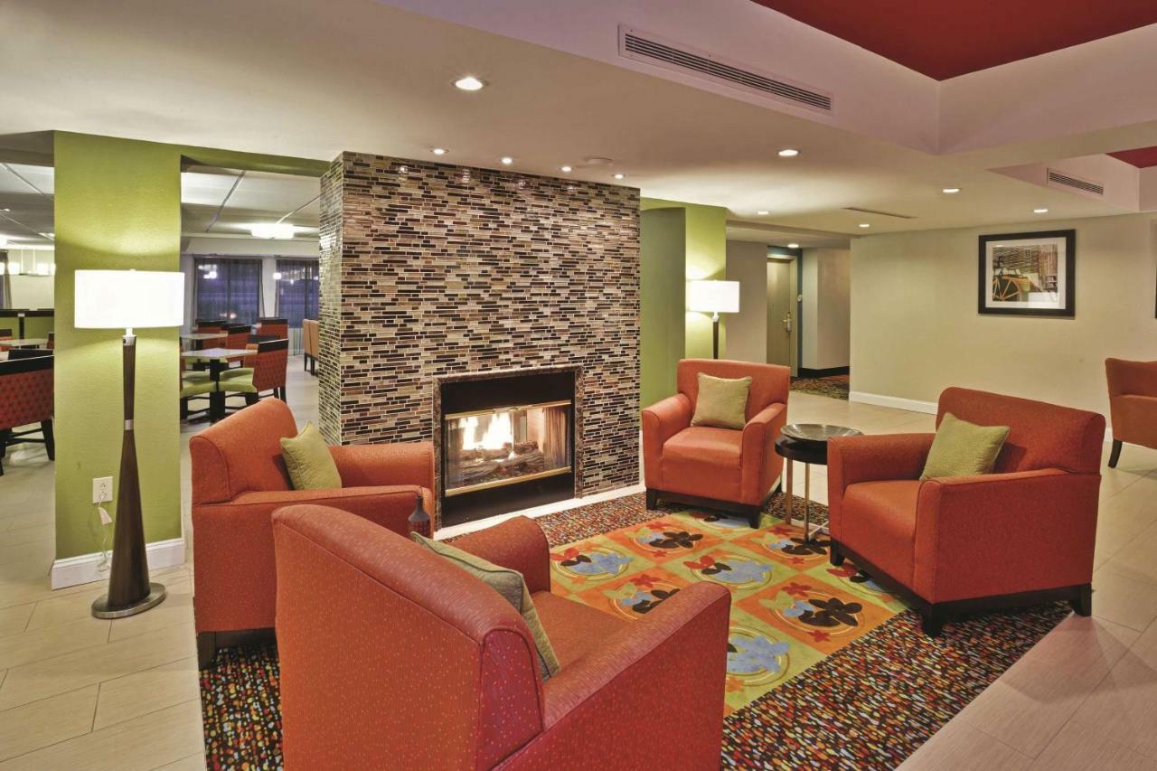 La Quinta Inn & Suites - New River Gorge National Park Summersville Esterno foto