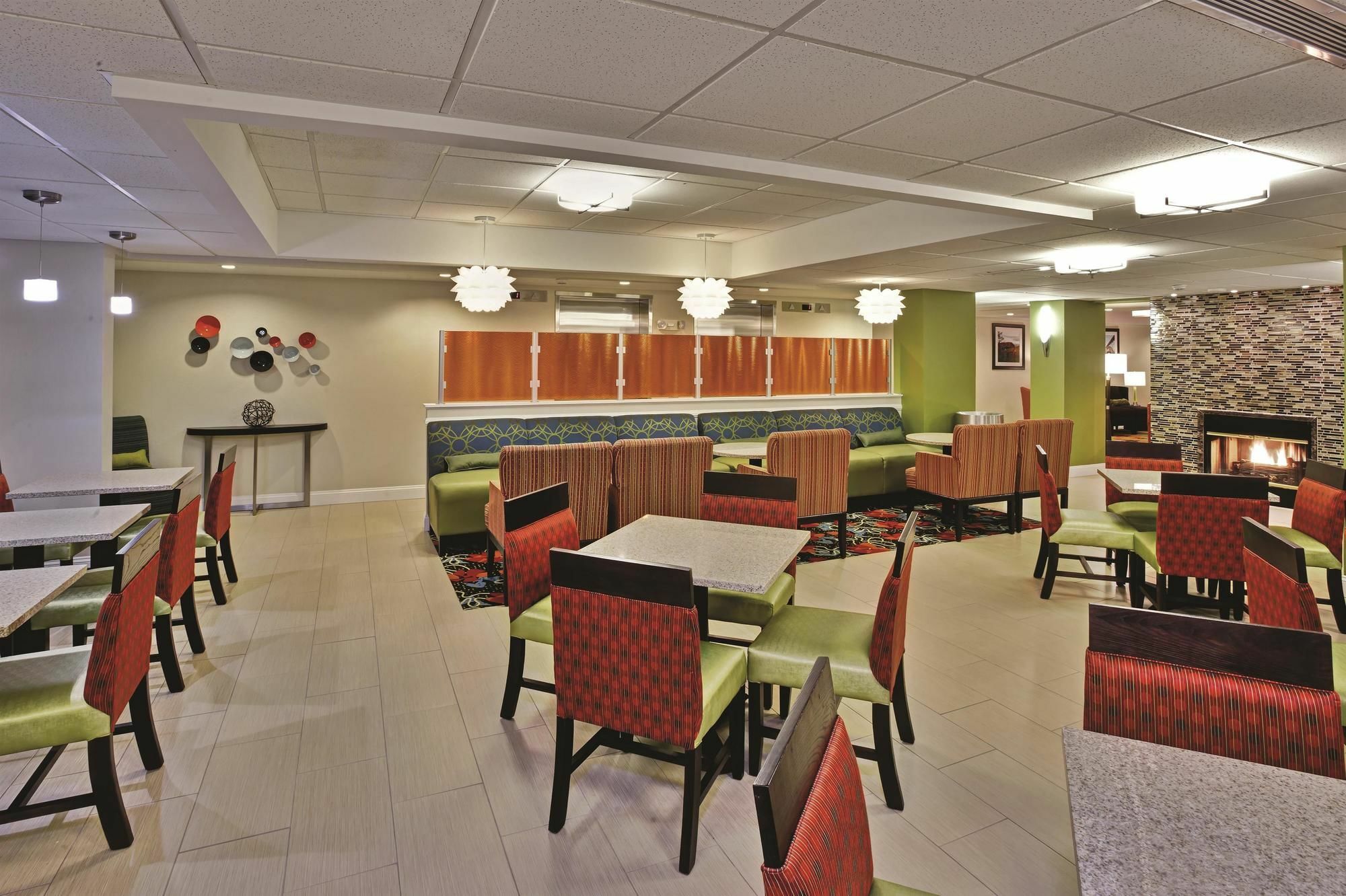 La Quinta Inn & Suites - New River Gorge National Park Summersville Esterno foto