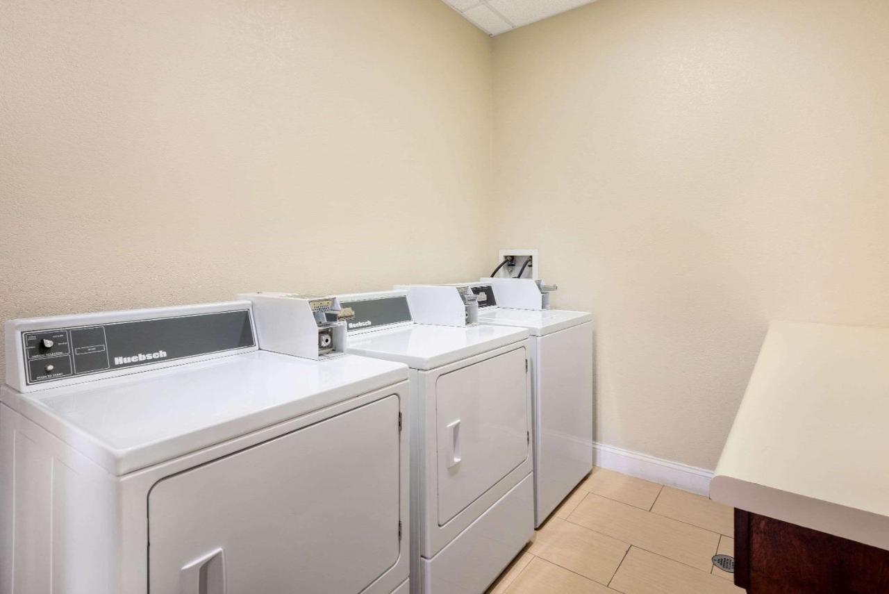 La Quinta Inn & Suites - New River Gorge National Park Summersville Esterno foto