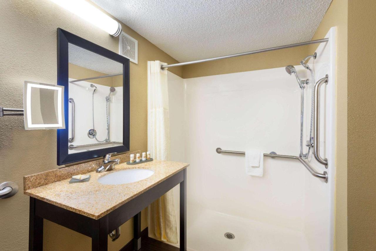 La Quinta Inn & Suites - New River Gorge National Park Summersville Esterno foto