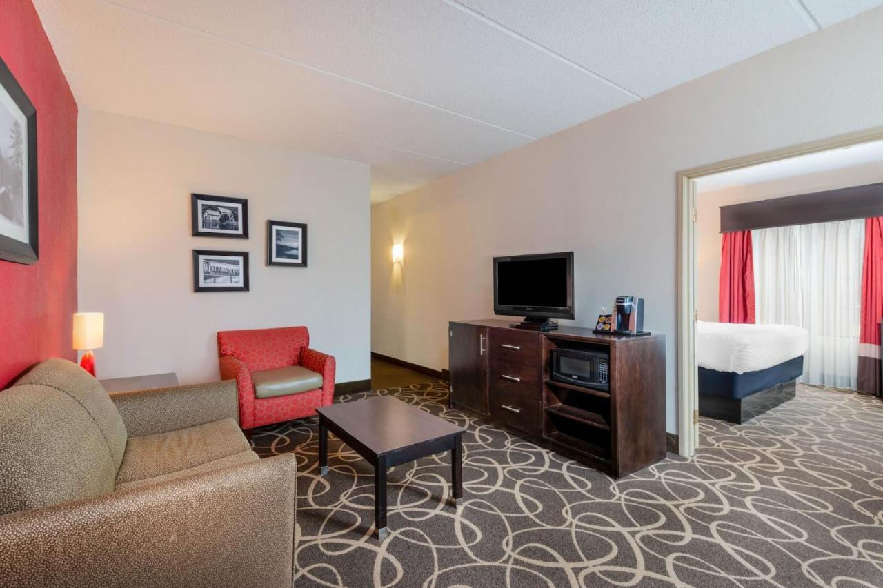 La Quinta Inn & Suites - New River Gorge National Park Summersville Esterno foto